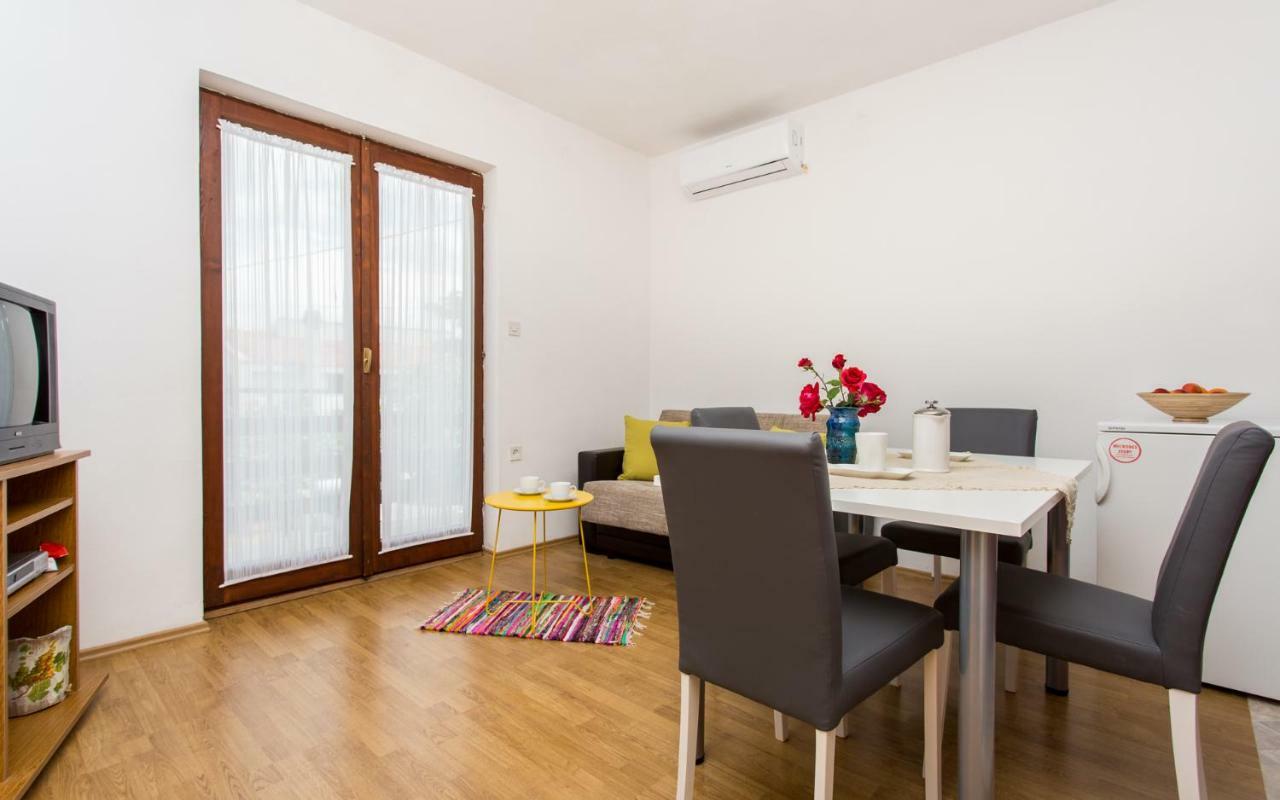 Apartman Broznic Šilo Eksteriør billede
